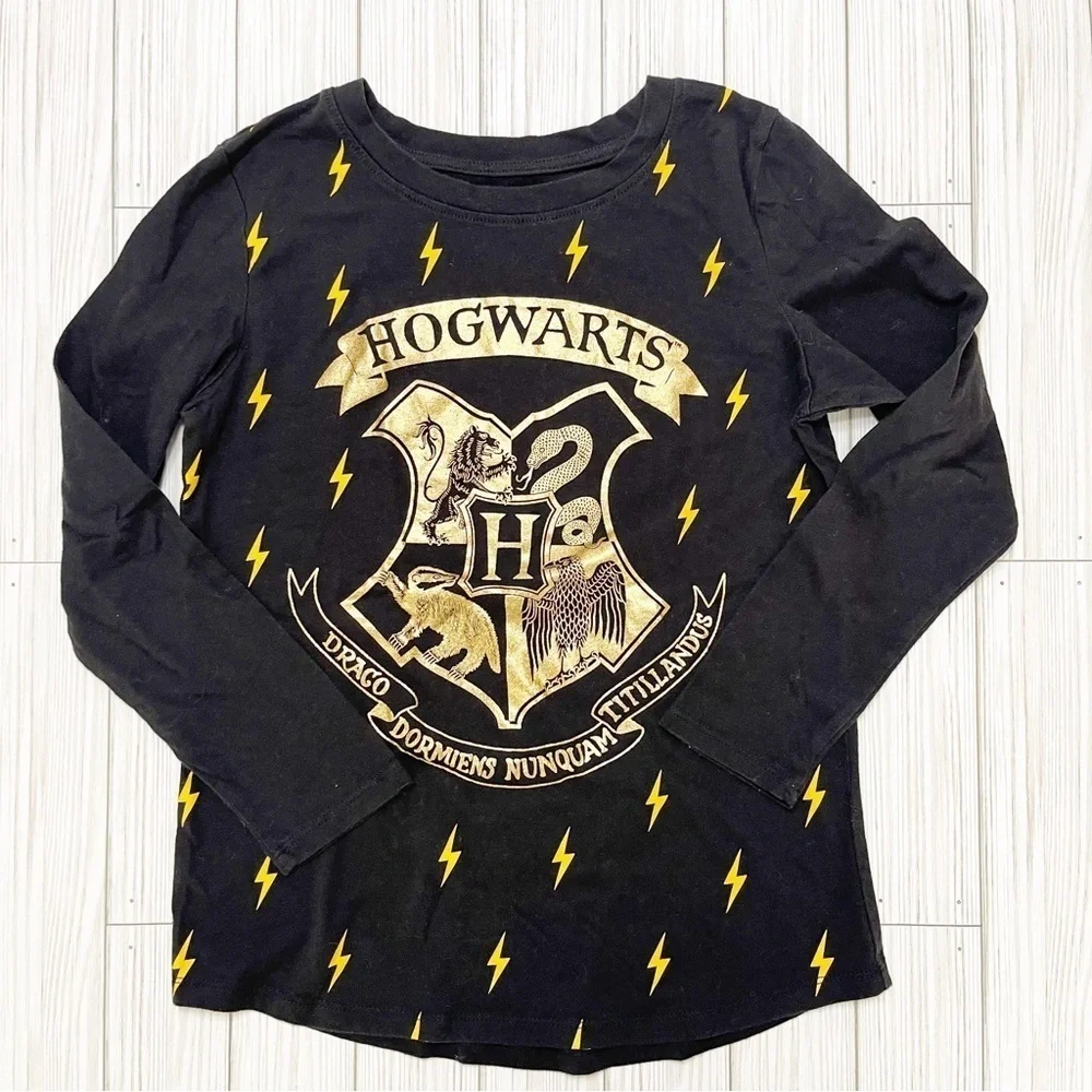 Girl's Graphic T-Shirts - Picture 8 of 10